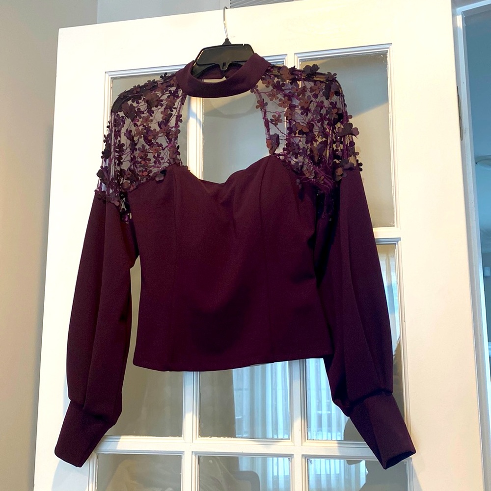 Woman’s dressy top in deep purple size 38 . LiLa Rose Brand made in turkey.